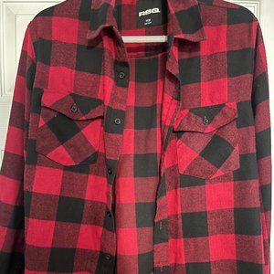 RSQ Red & Black Long Sleeve Button Down Flannel Men's Size L